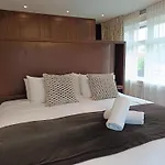 Hackthorne Gardens Luxury Accommodation
