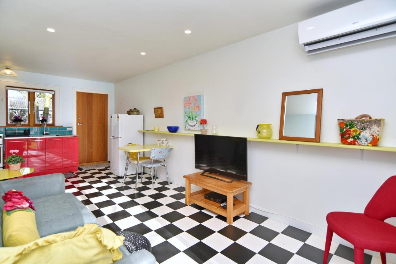 Louisa Chandler - Homes Holiday home