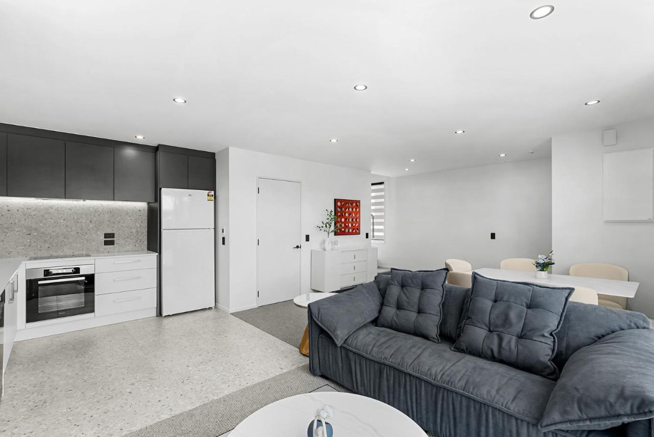 Apartment Cbd Contemporary Comfort Townhouse 2 Bed 2bath Christchurch