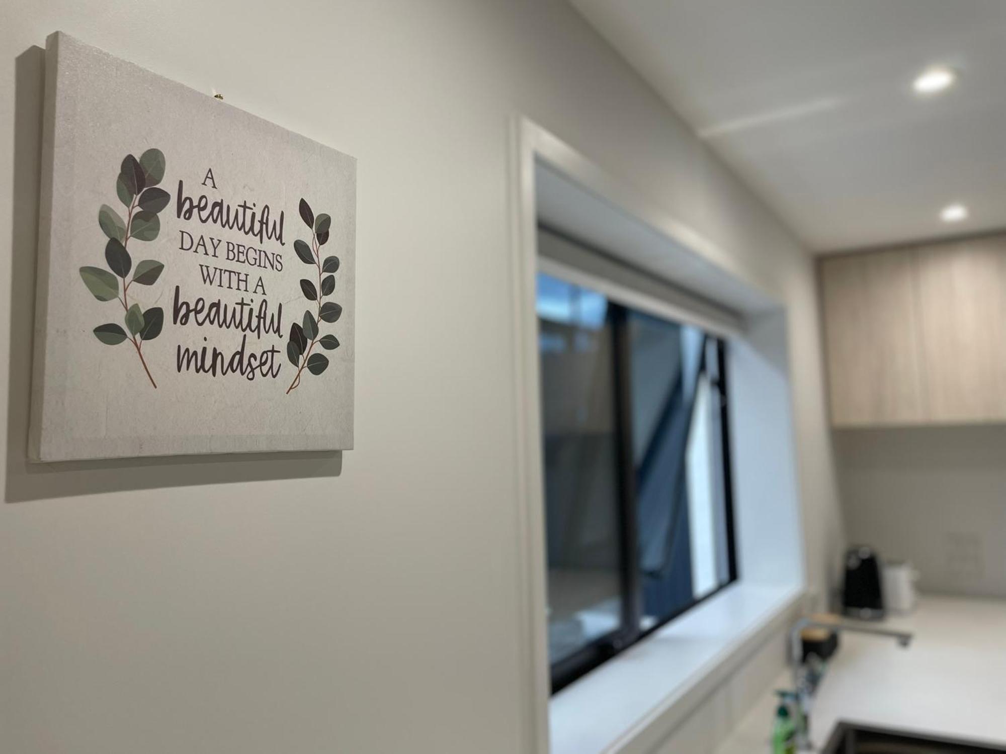 Luxury Cbd 2 Bed Near Riverside Market Free Parking! Apartment