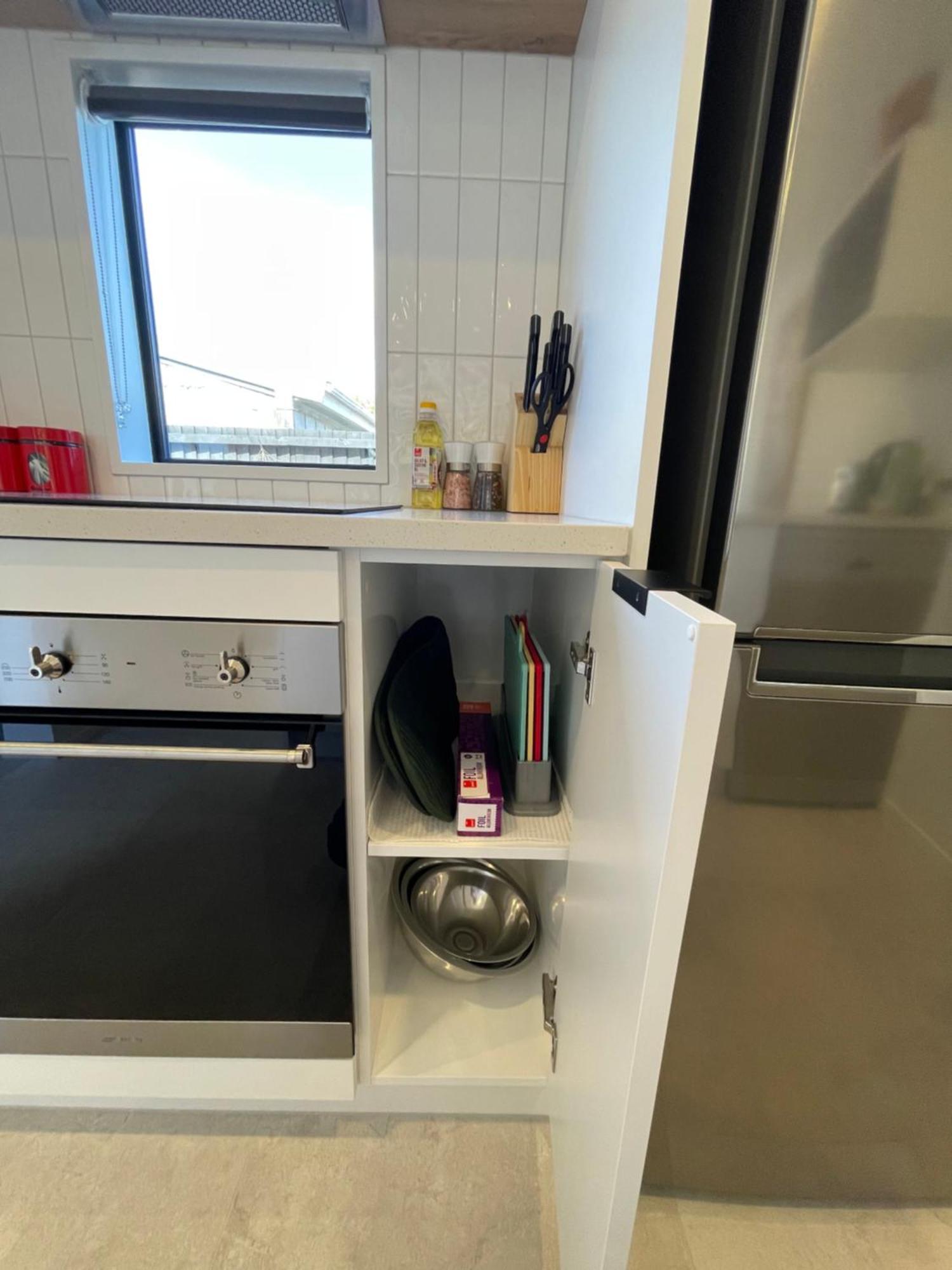 Apartment Luxury 2 Bedroom Townhouse Opposite Merivale Mall Christchurch
