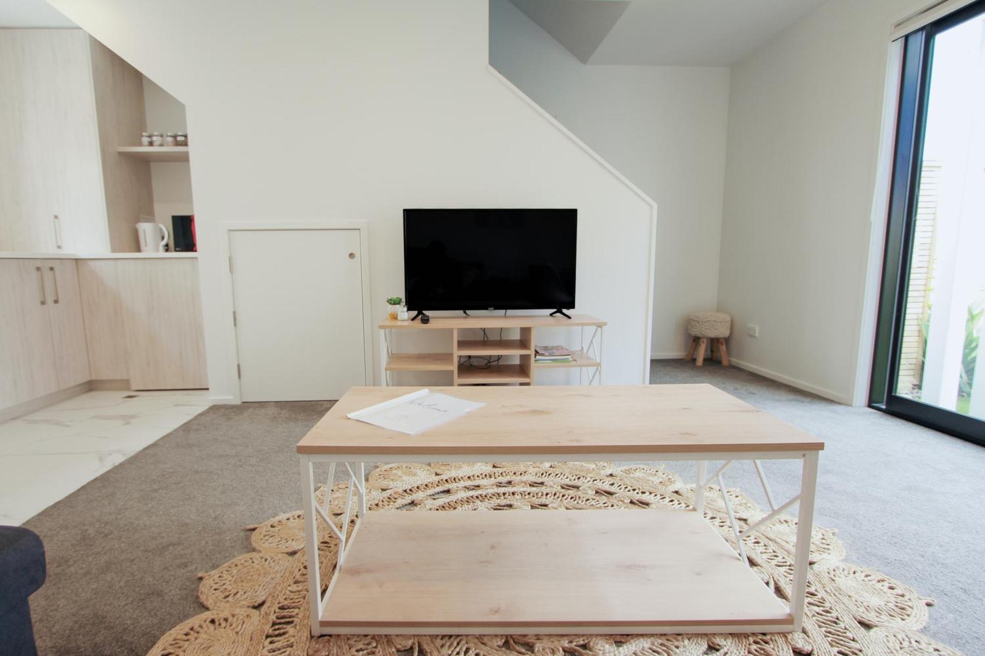 New And Cosy On Salisbury Street - Centre Christchurch