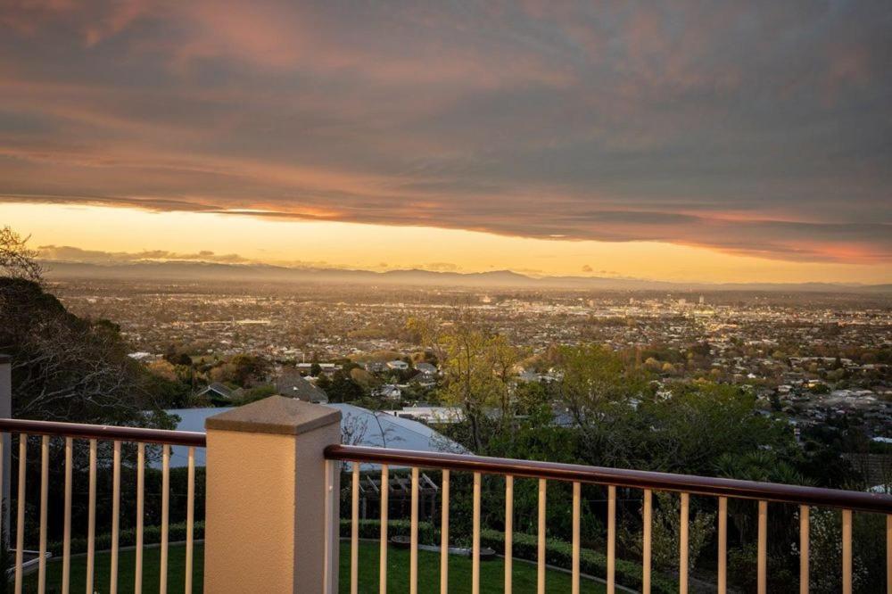 Hackthorne Gardens Luxury 5* Christchurch