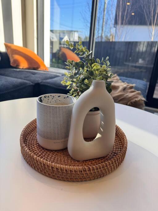 Cbd Luxury Parkside Living 2 Bedroom With Parking * Christchurch