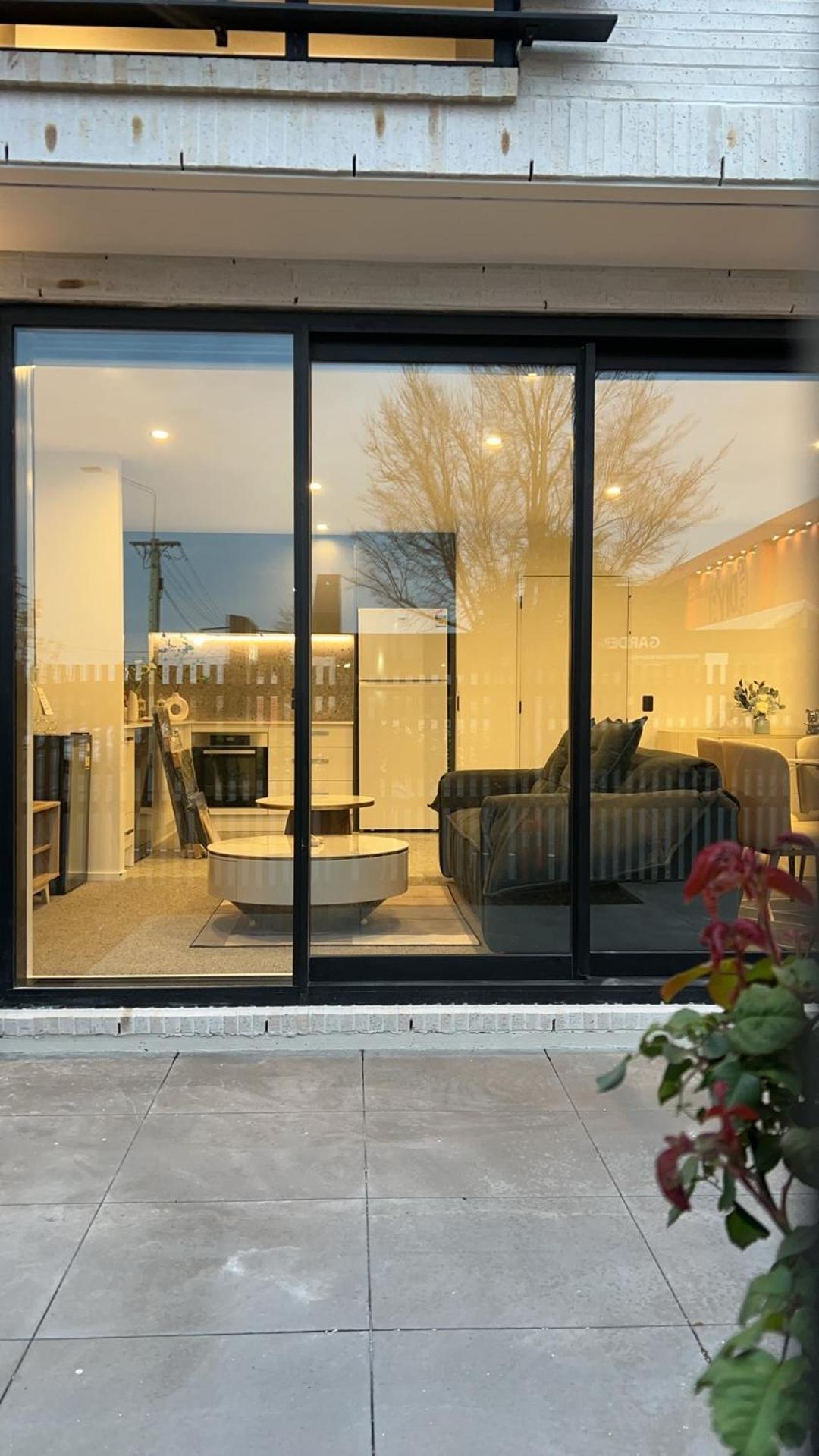Apartment Cbd Contemporary Comfort Townhouse 2 Bed 2bath