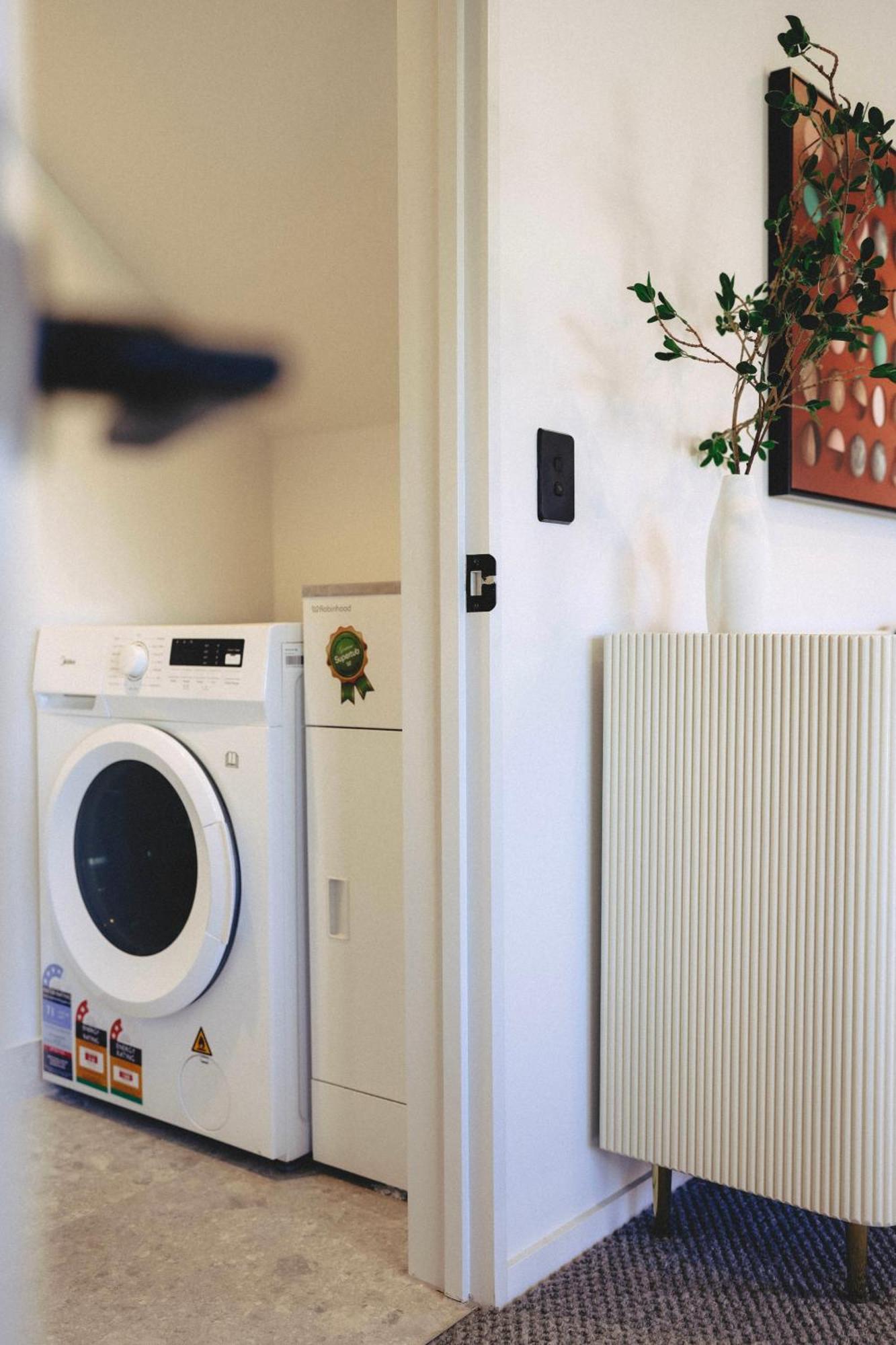 Cbd Contemporary Comfort Townhouse 2 Bed 2bath Apartment Christchurch