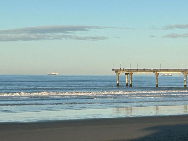 Bed & Breakfast New Brighton Pier Retreat -