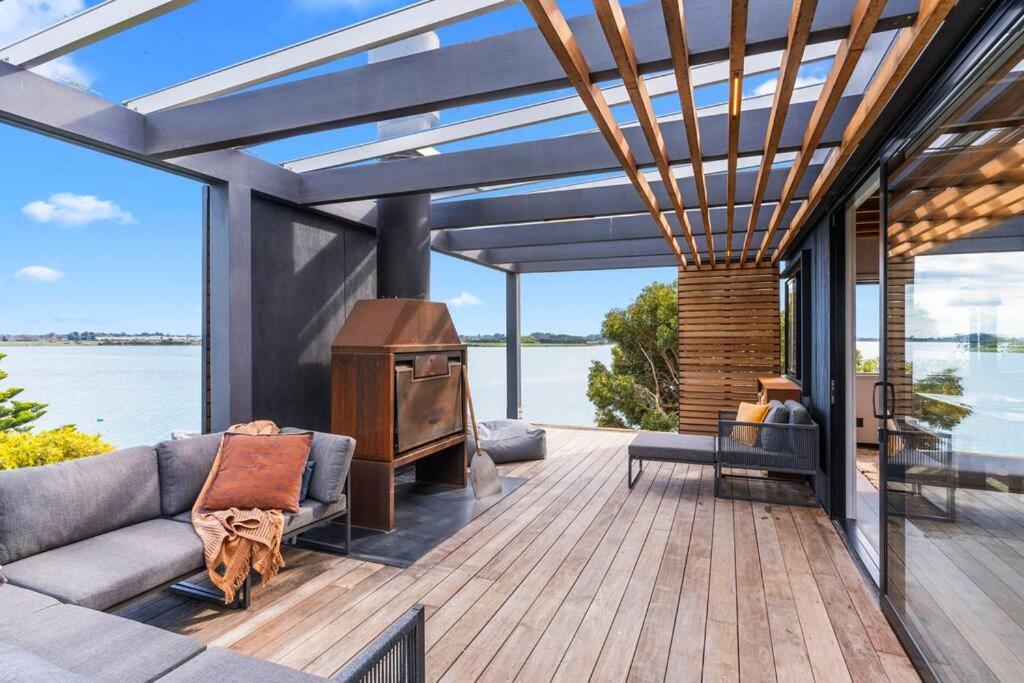 Black Hut Eco Retreat