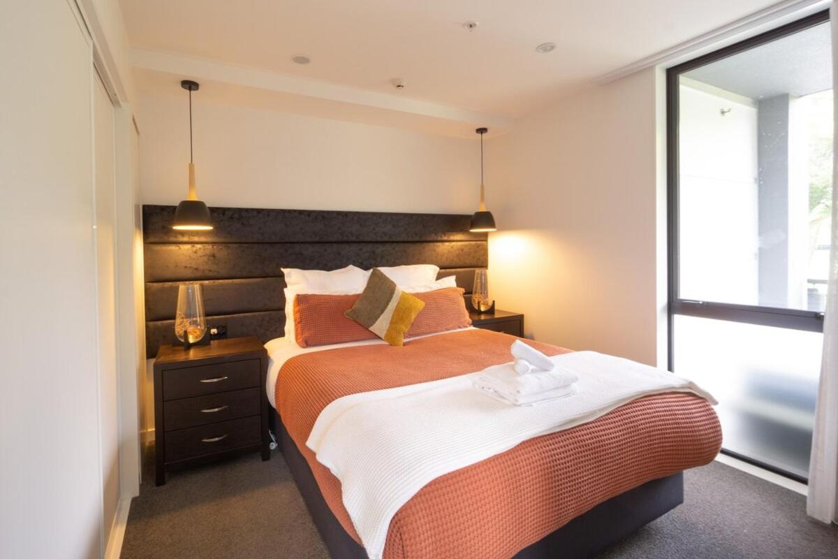 Apartment Touch Of Class Cbd, Free Park *