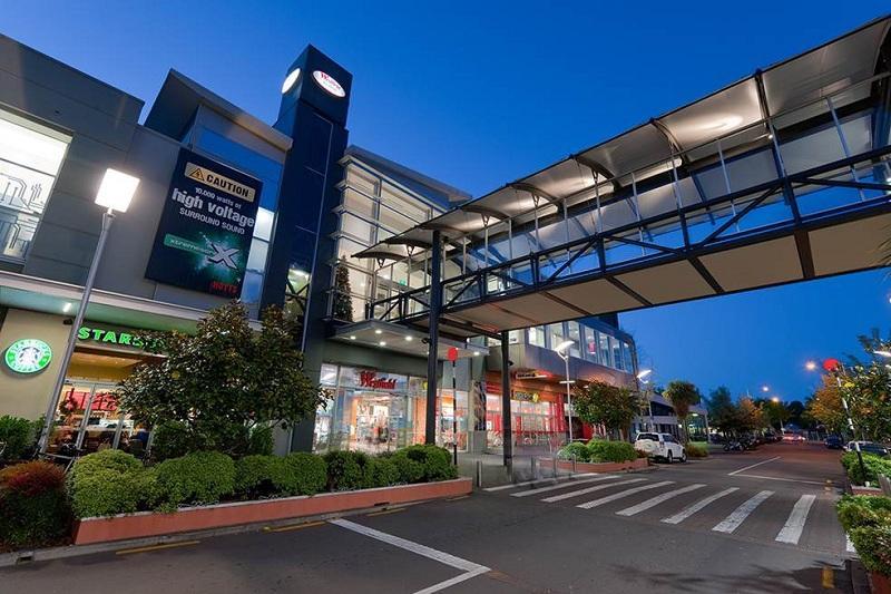 Motel Tower Junction Motor Lodge: With Free Railway Shuttle