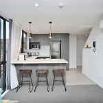 Latimer Loft - Christchurch Holiday Homes