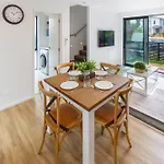 Lovely In Linwood: 2Br Beauty