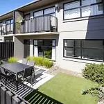 Inner City Haven - Christchurch Holiday Home