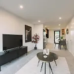 Luxury Cbd Apartment Free Parking