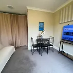 Cosy & New Cnzhouse With Yard