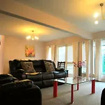 3 Rooms At Jellie Park