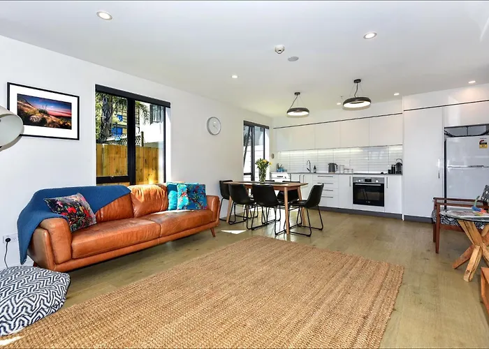Latimer Central - Christchurch Holiday Homes