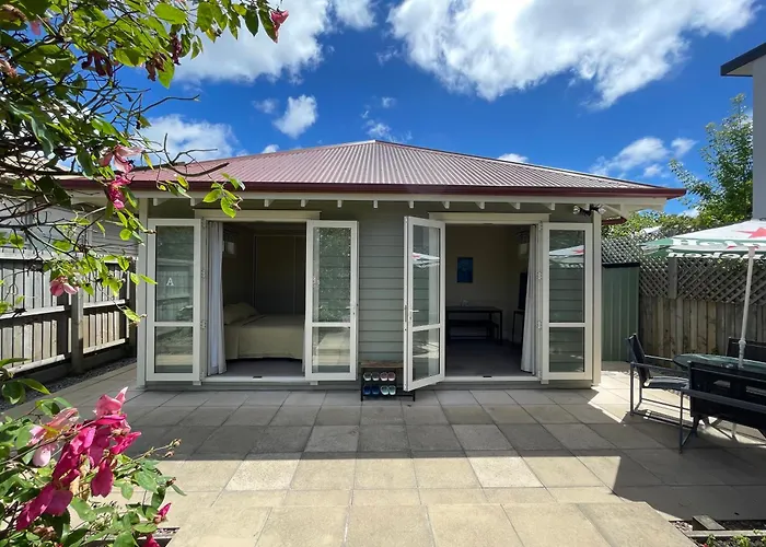 Cosy & New Cnzhouse With Yard