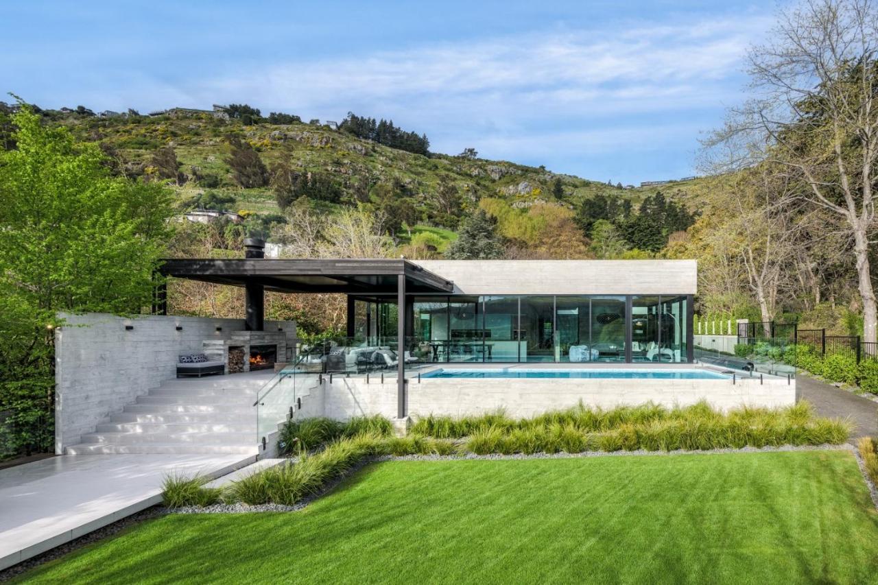 Bridle Path Retreat - Homes Holiday home *