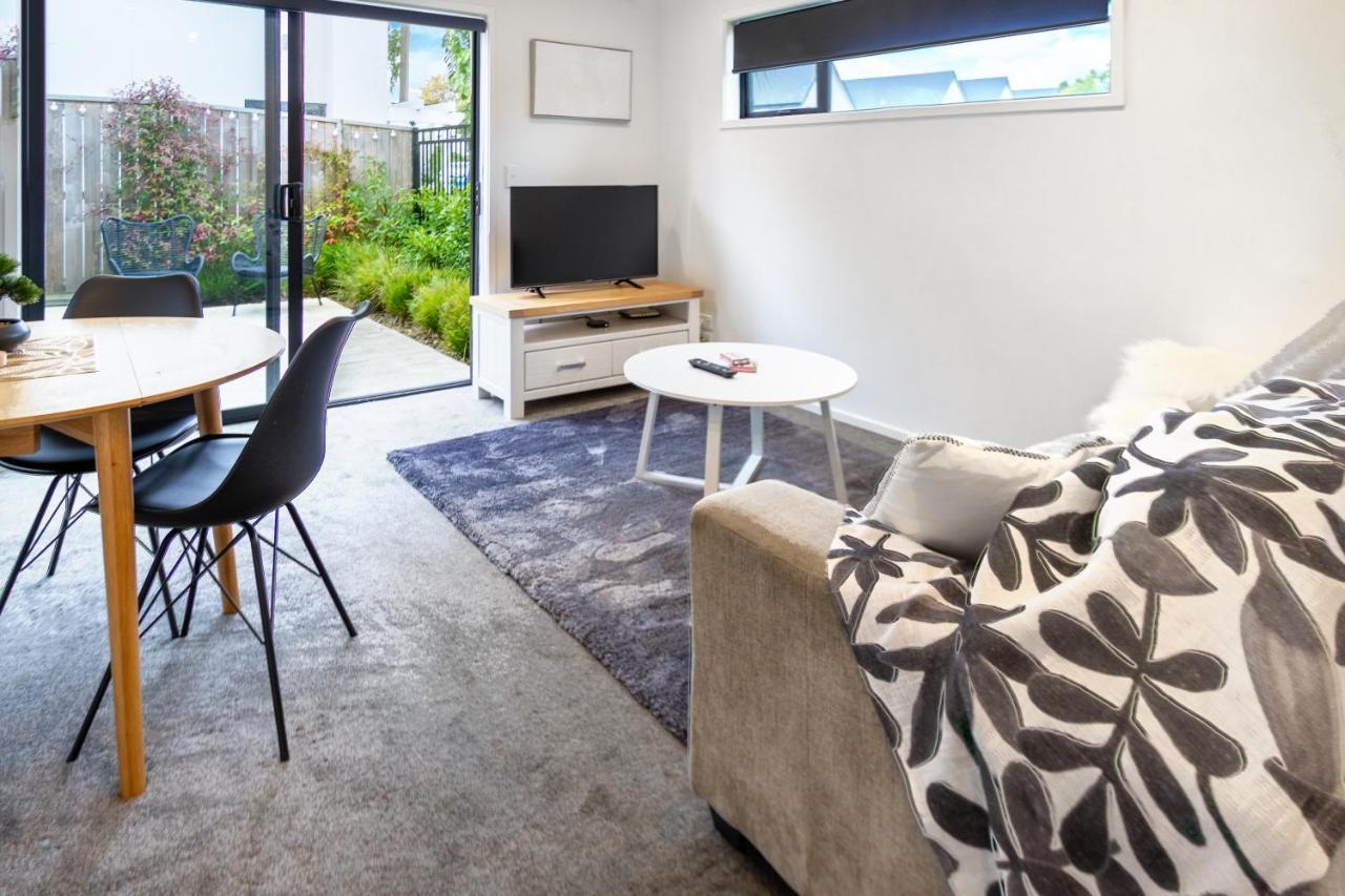 1 Bedroom Escape Apartment