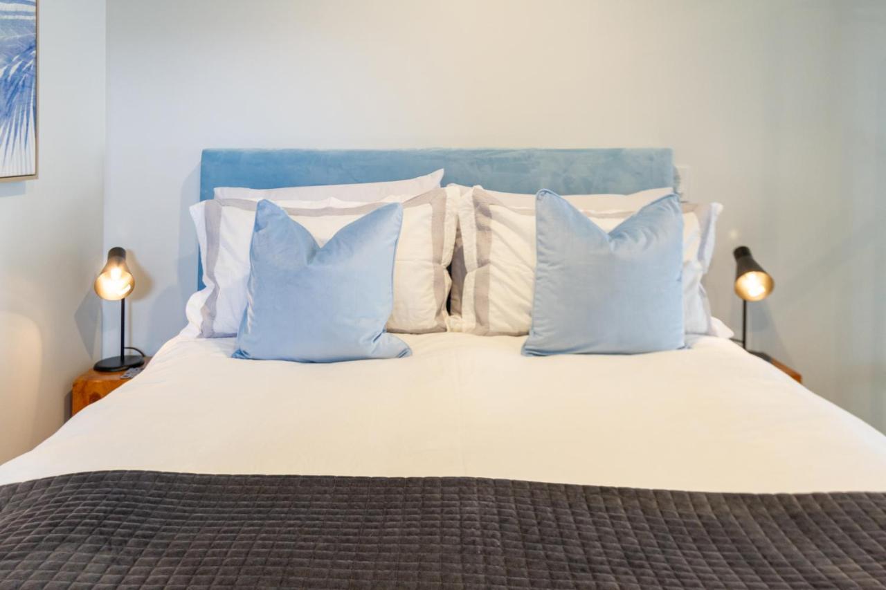 Apartment St Albans Gem Single Level Studio With Queen Bed *