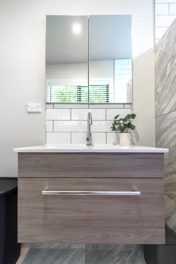 Apartment St Albans Gem Single Level Studio With Queen Bed Christchurch