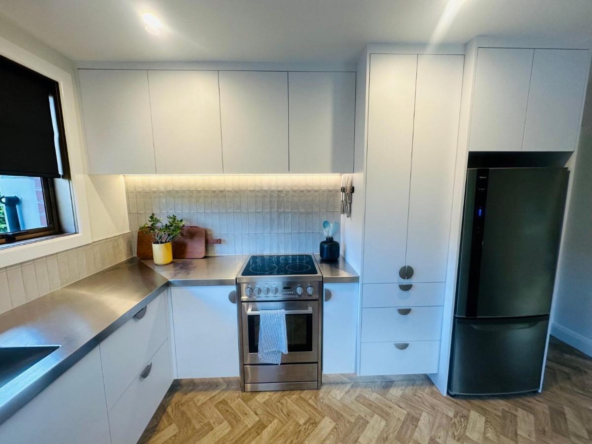2 Bed Beckenham Beauty - Pet Friendly * Christchurch