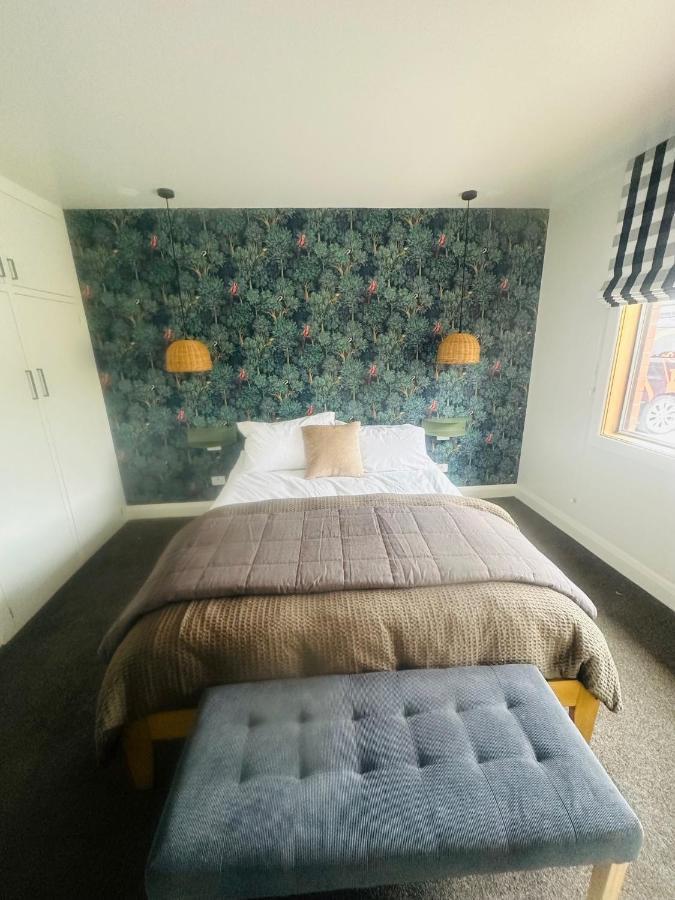 2 Bed Beckenham Beauty - Pet Friendly