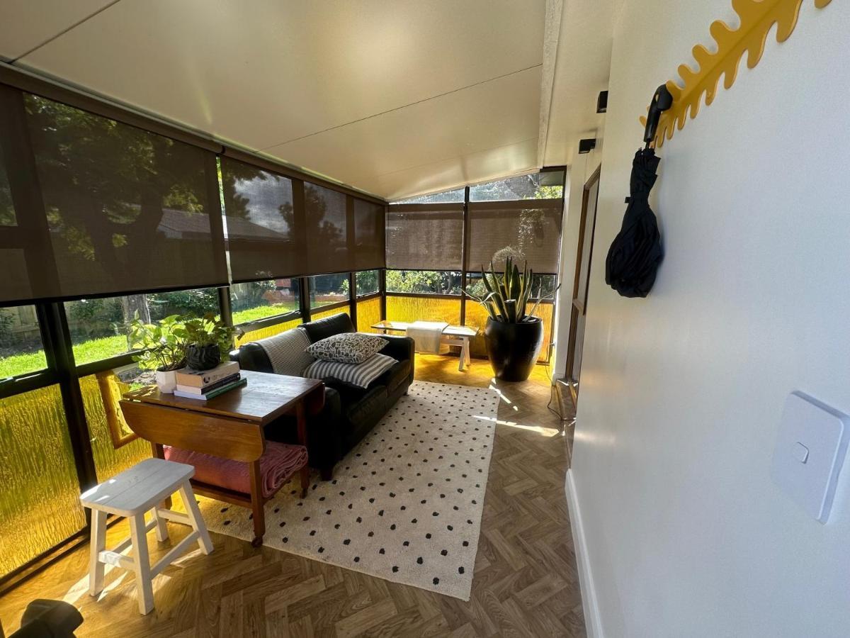 Holiday home 2 Bed Beckenham Beauty - Pet Friendly Christchurch