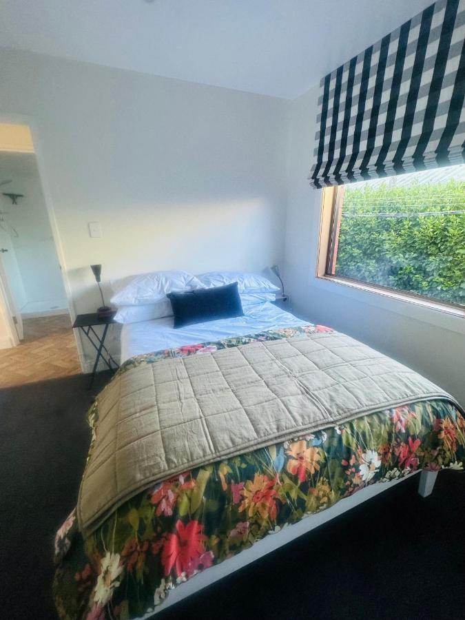 2 Bed Beckenham Beauty - Pet Friendly * Christchurch