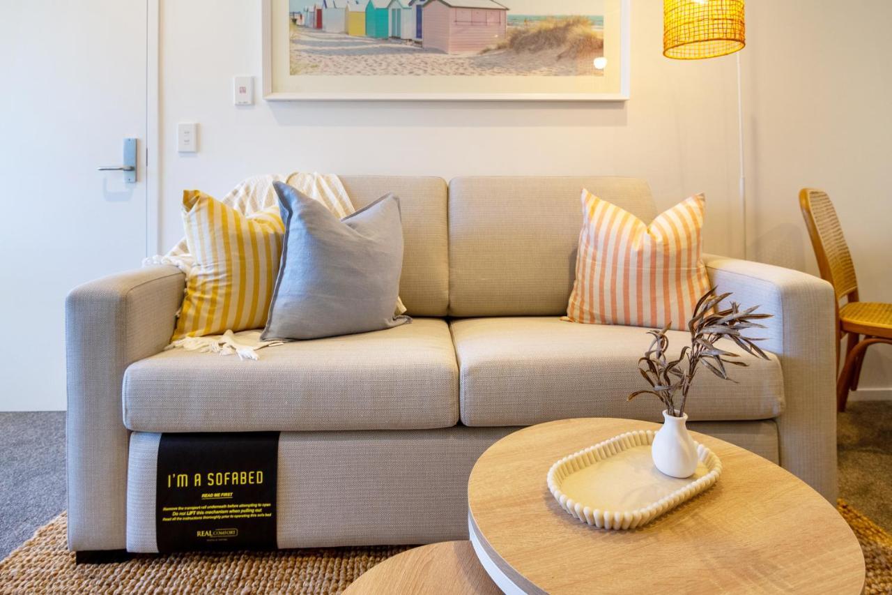Central Sunny Perch 2 Bed 1 Bath Apartment Christchurch