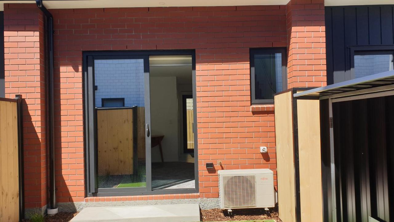 Modern Loft In Cbd With Private Courtyard * Christchurch