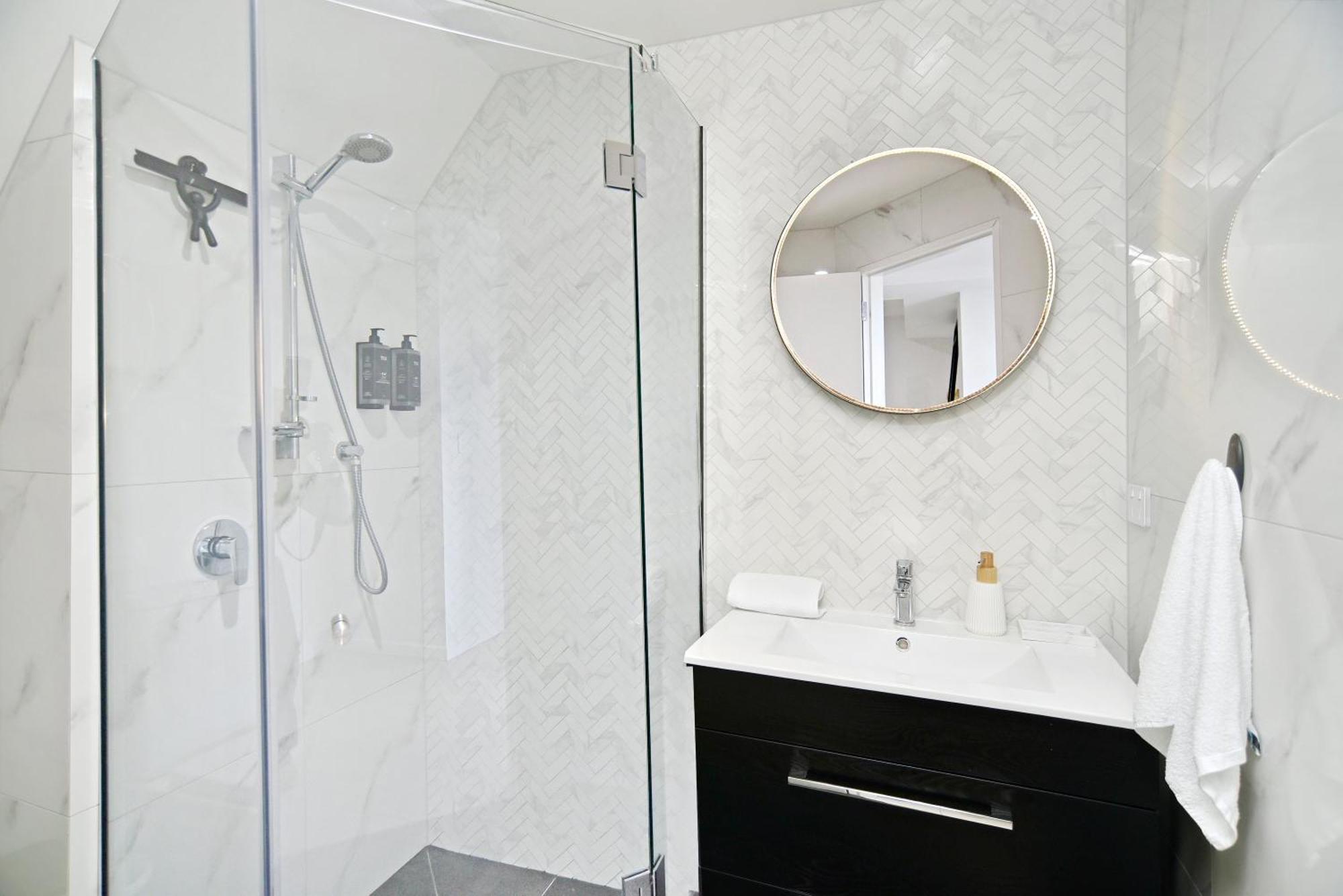 Latimer Loft - Homes Apartment *