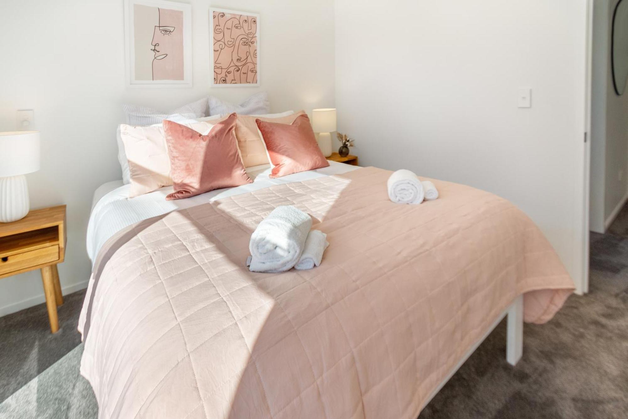 Apartment Modern 2 Bed, Hagley Park, Riverside Market *