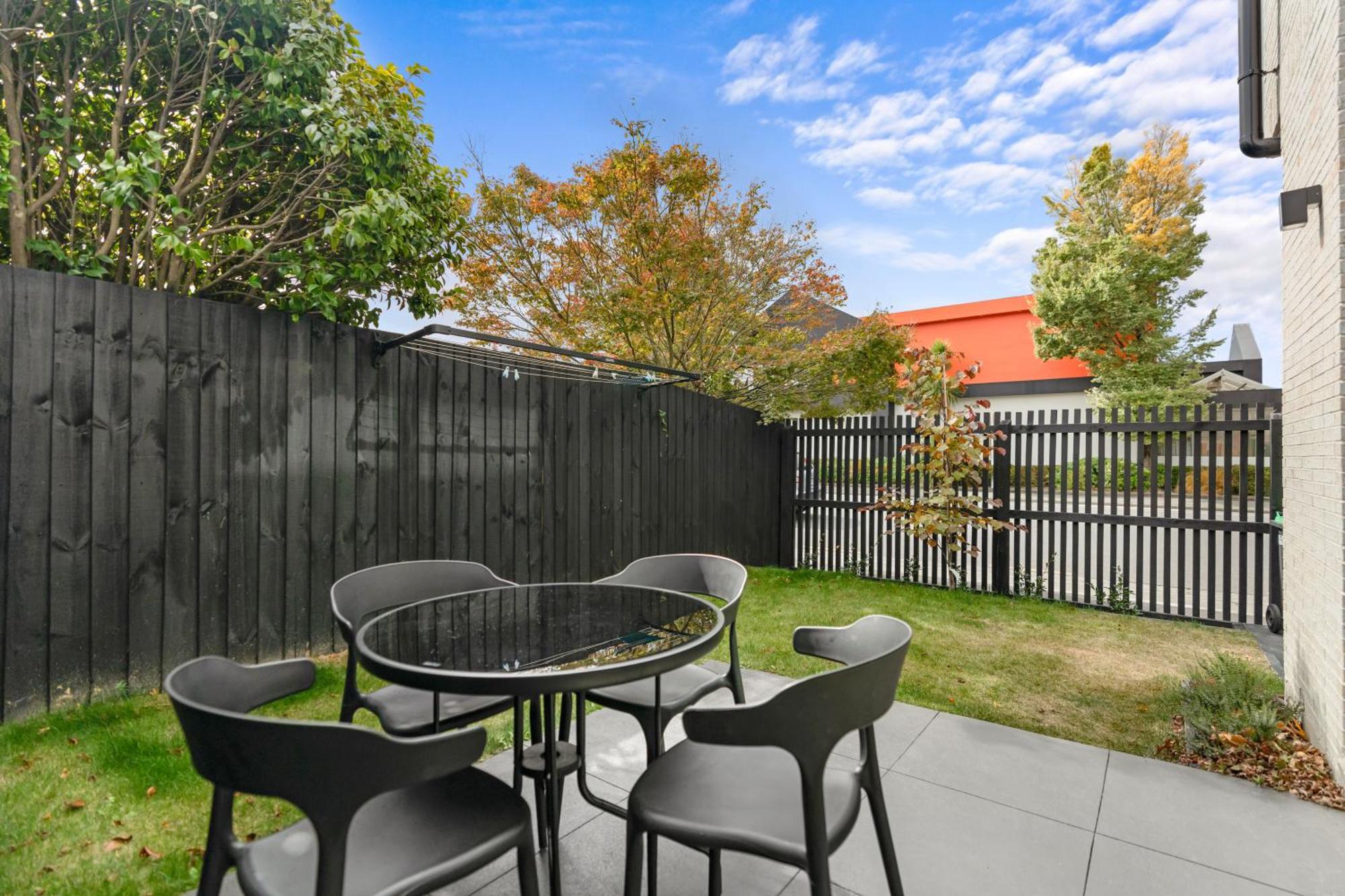 Deluxe Downtown 3 Bed 3 Bath Apartment Christchurch