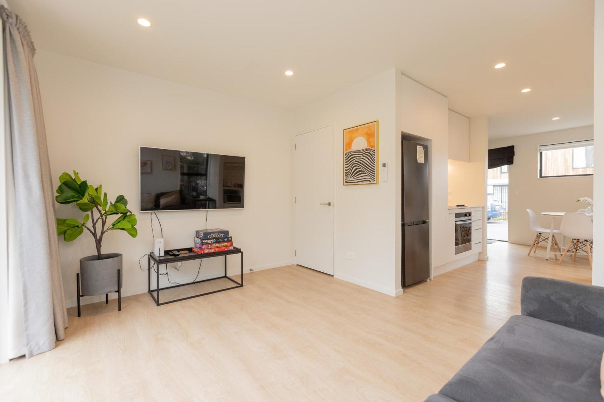 Addington Soho Two Bedroom Townhouse *