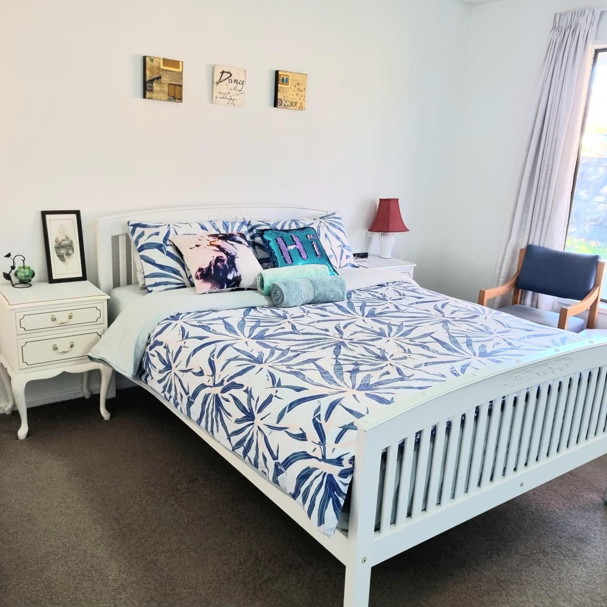 Spacious Near Airport