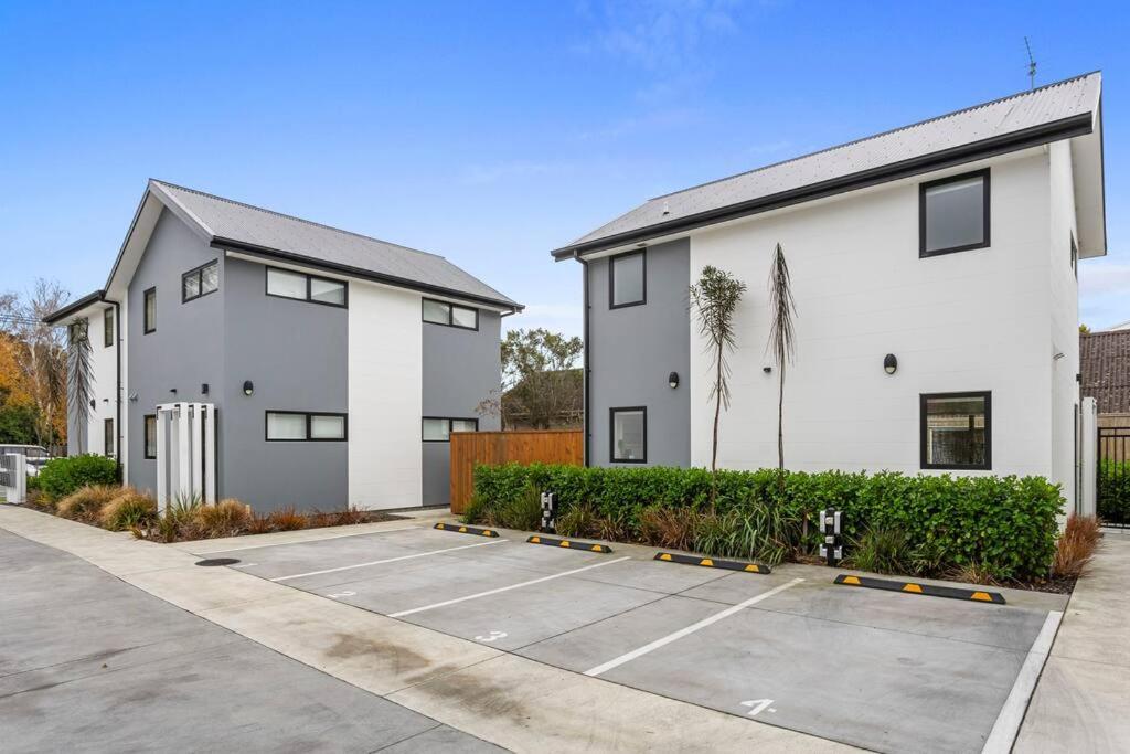Holiday home Cozy Townhouse In