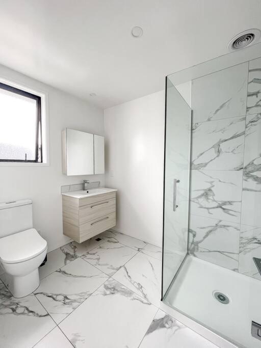 Hagley Park Townhouse Apartment *