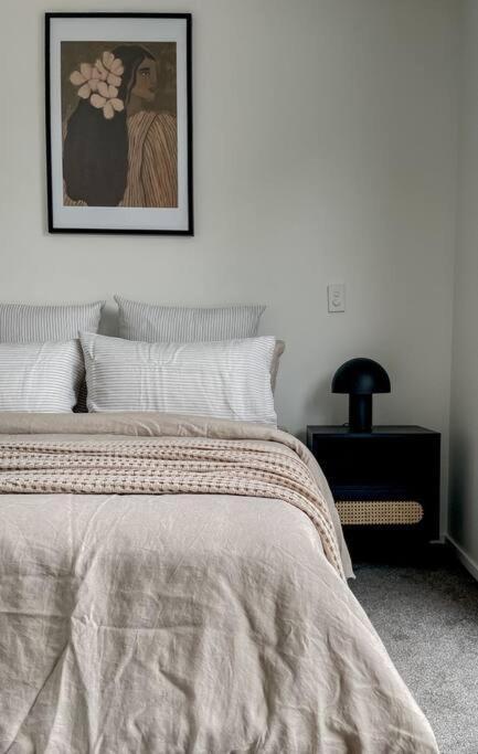 Apartment Hagley Park Townhouse Christchurch