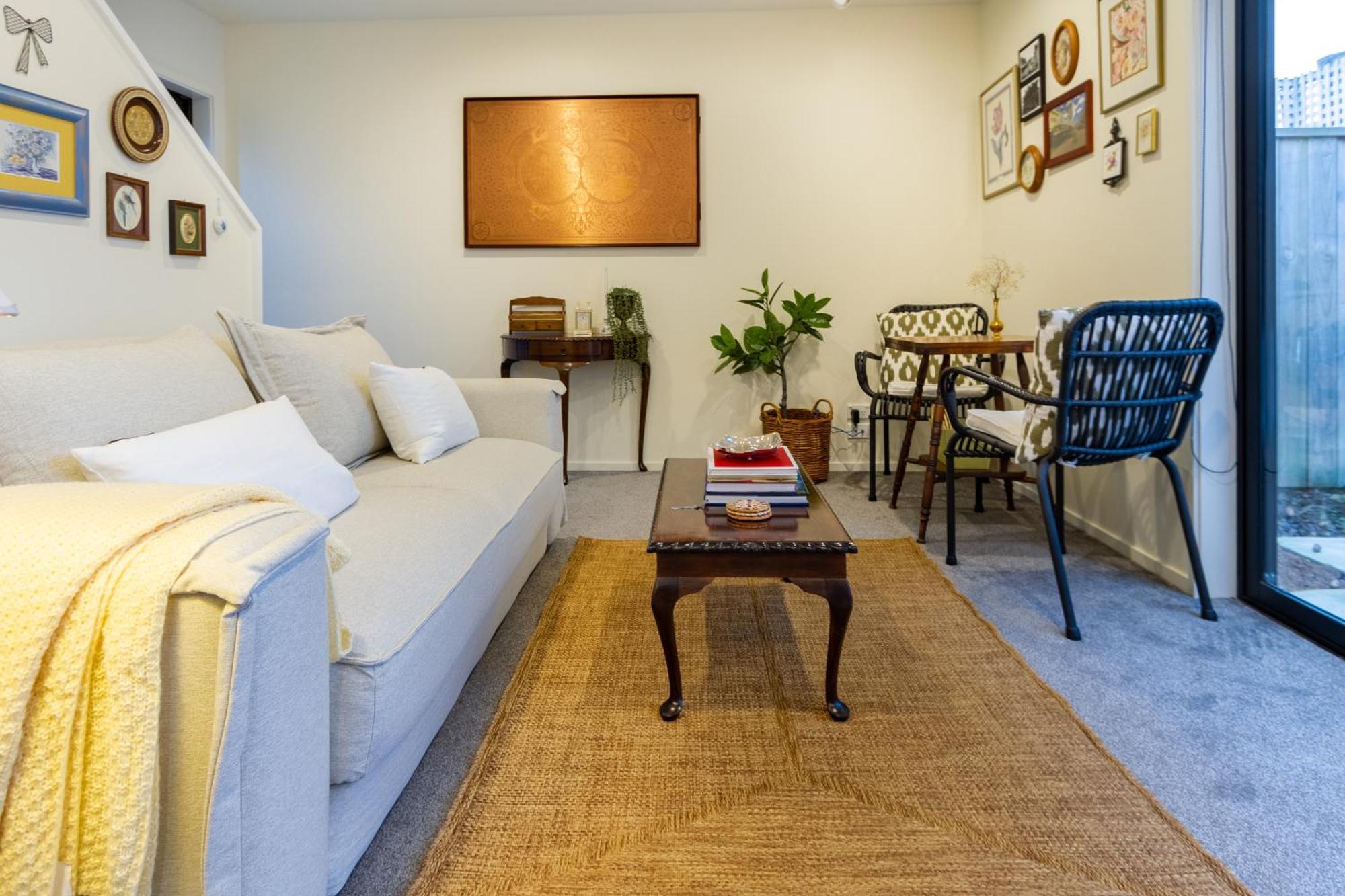 Apartment Your Charming And Cosy Urban Away From