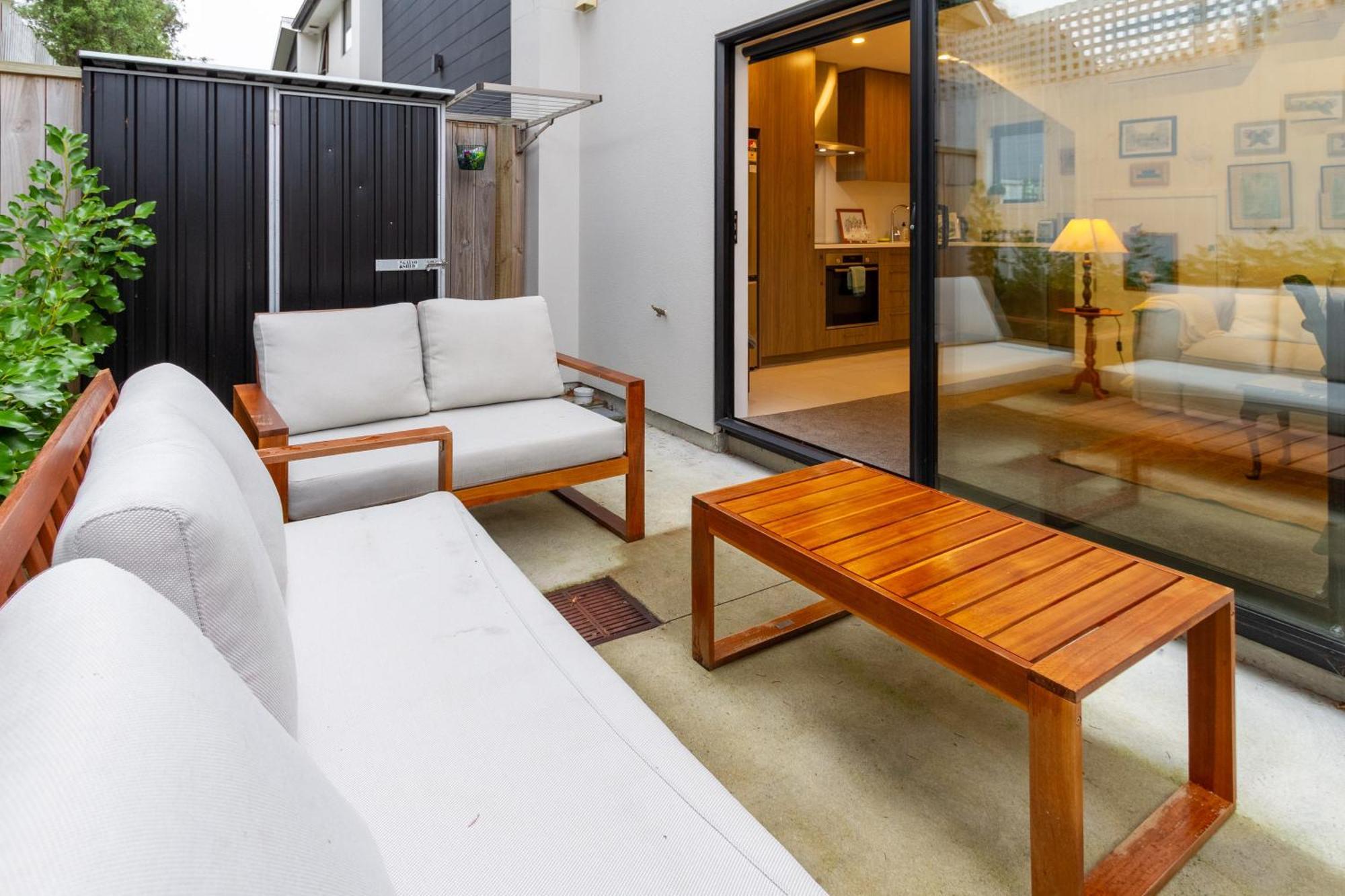 Apartment Your Charming And Cosy Urban Away From