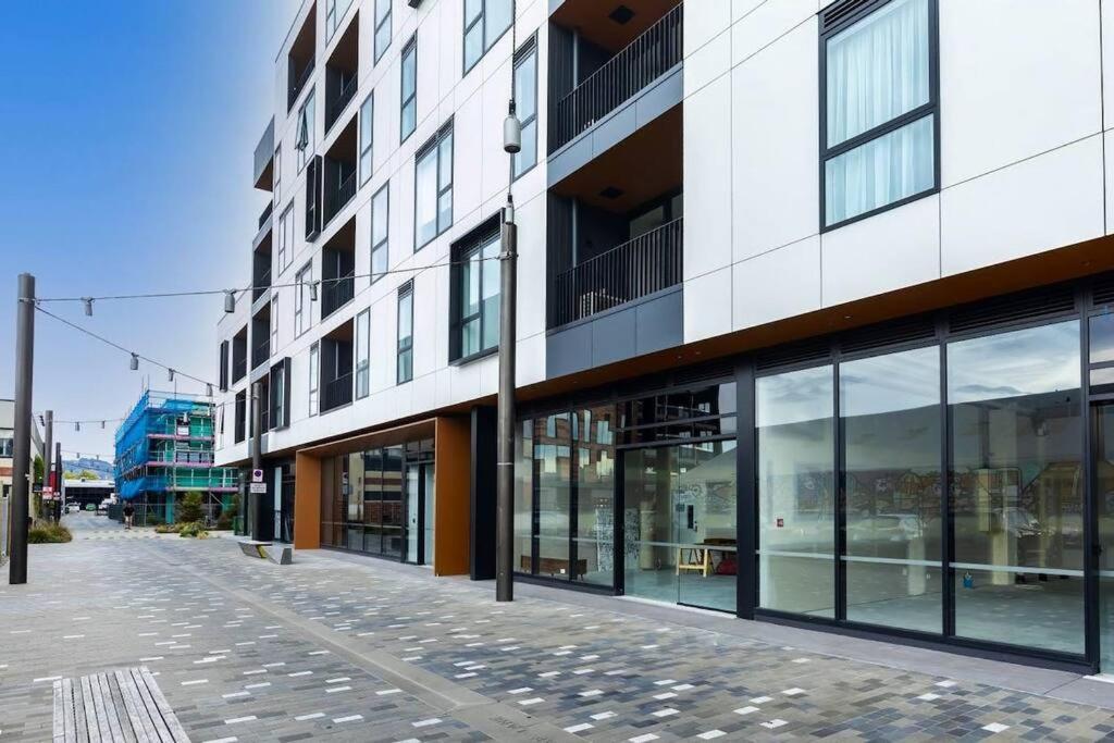 2 Bedrooms Apprtmt Underground Parking In Cbd * Christchurch