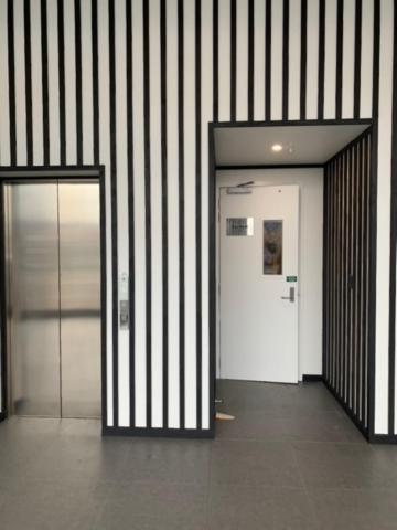Apartment 2 Bedrooms Apprtmt Underground Parking In Cbd
