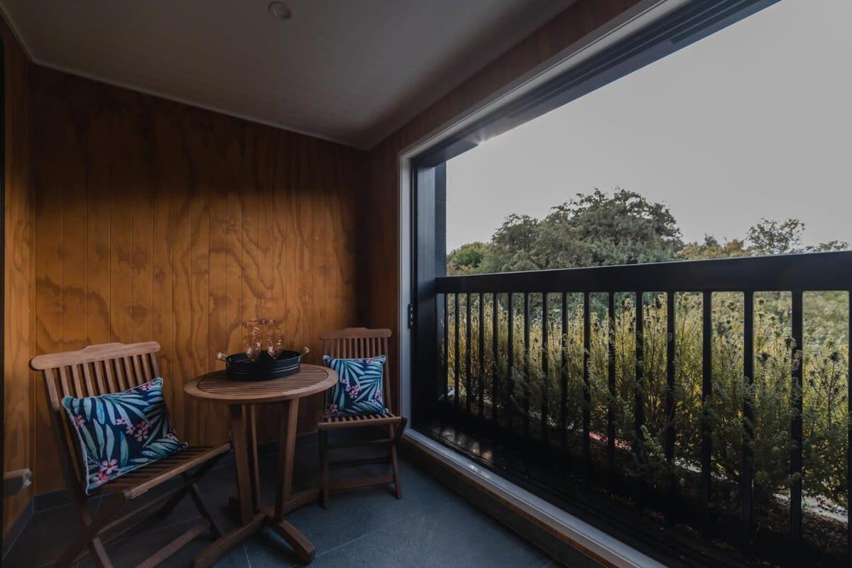 The Hagley Park Stunna Apartment *