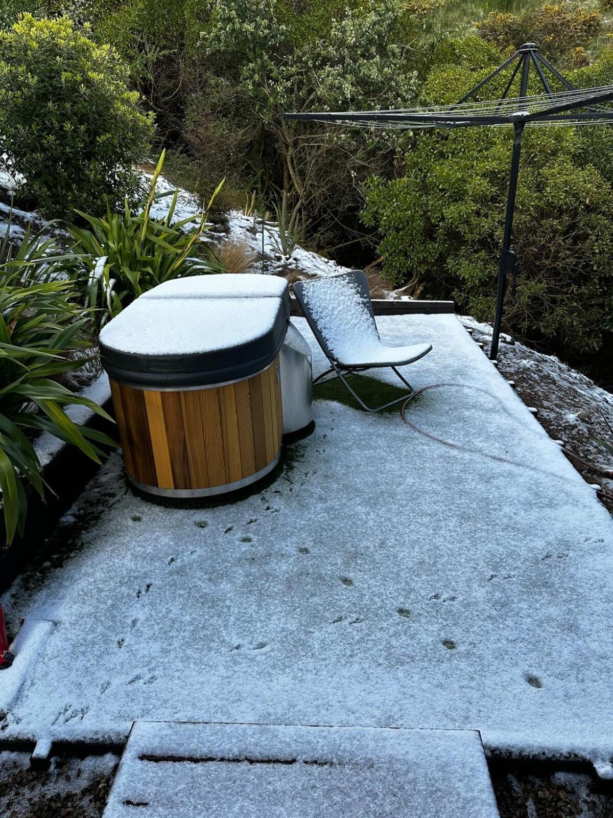 Ocean Views At Rapanui Lodge- 4br Gem With Parking