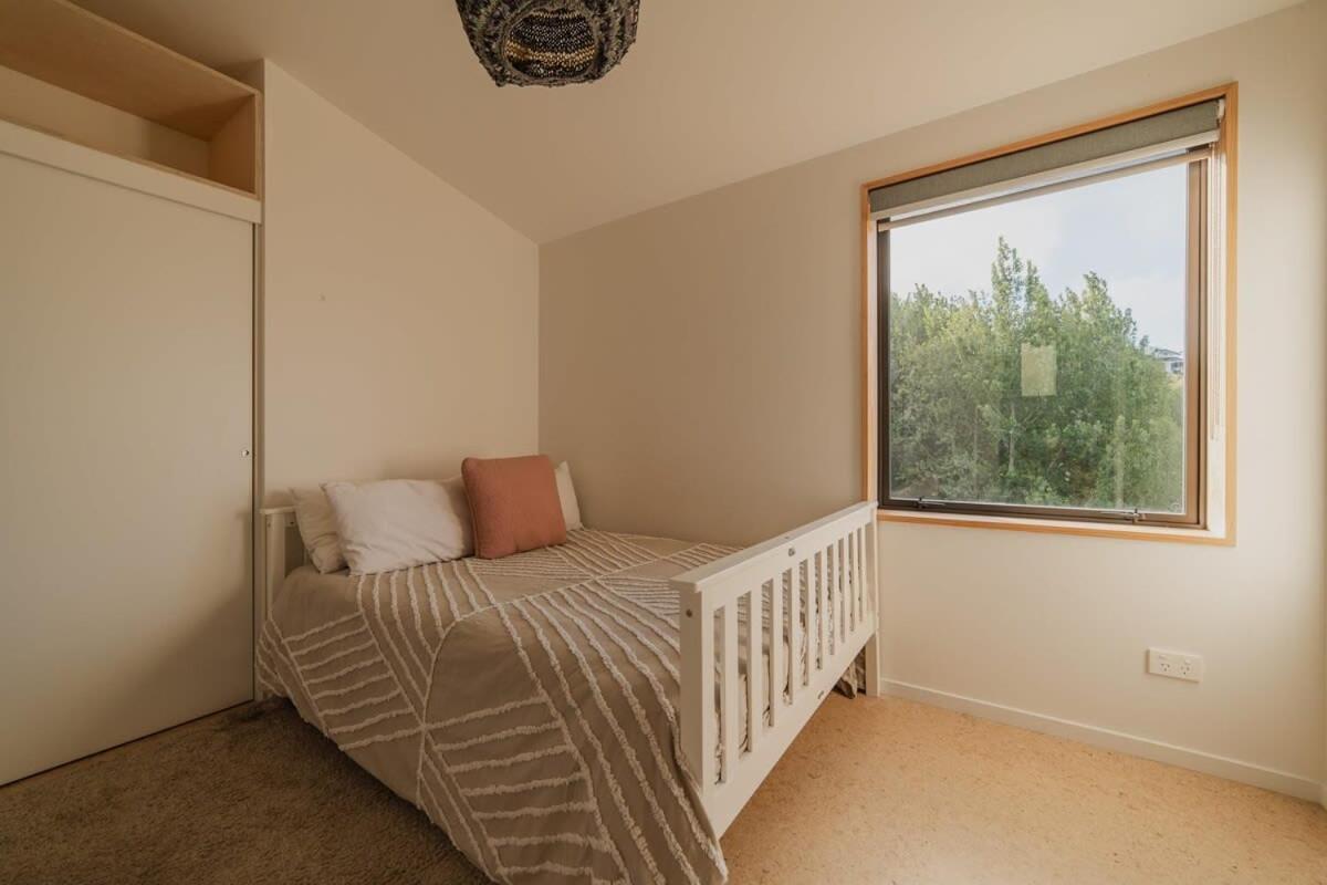 Holiday home Ocean Views At Rapanui Lodge- 4br Gem With Parking *