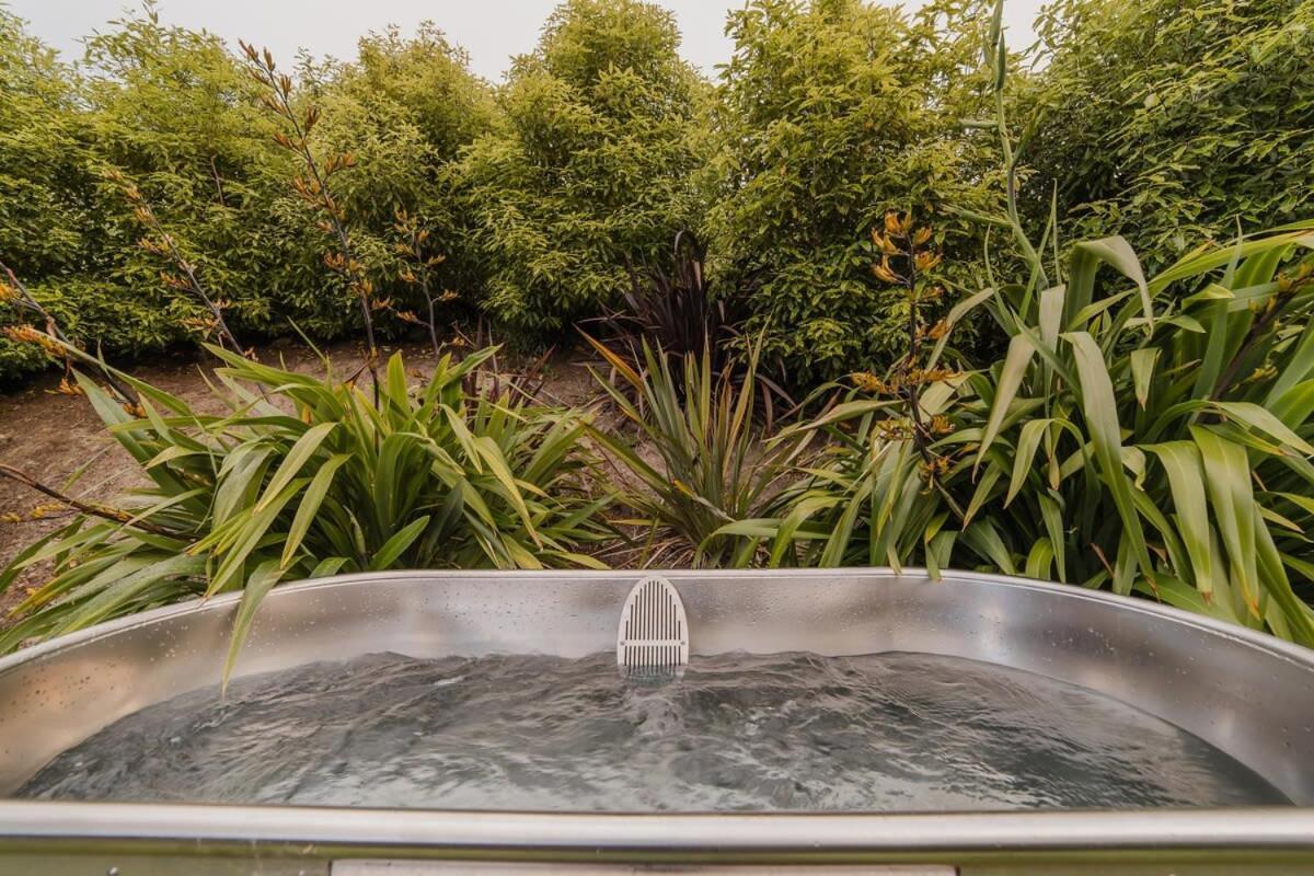 Ocean Views At Rapanui Lodge- 4br Gem With Parking Holiday home *