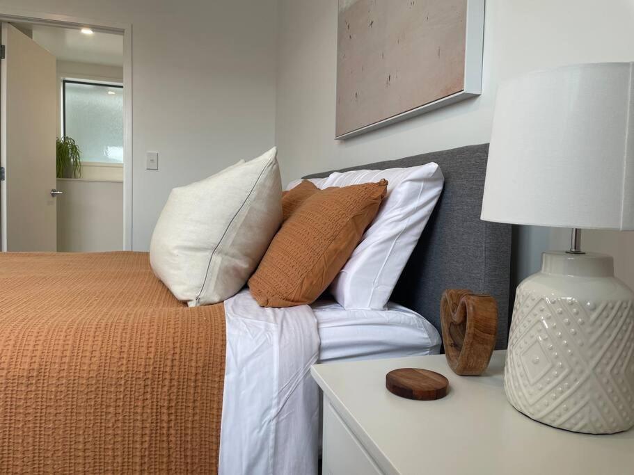 Holiday home Parkside Retreat - 3 Beds -sleeps 6 Near Westfield Christchurch
