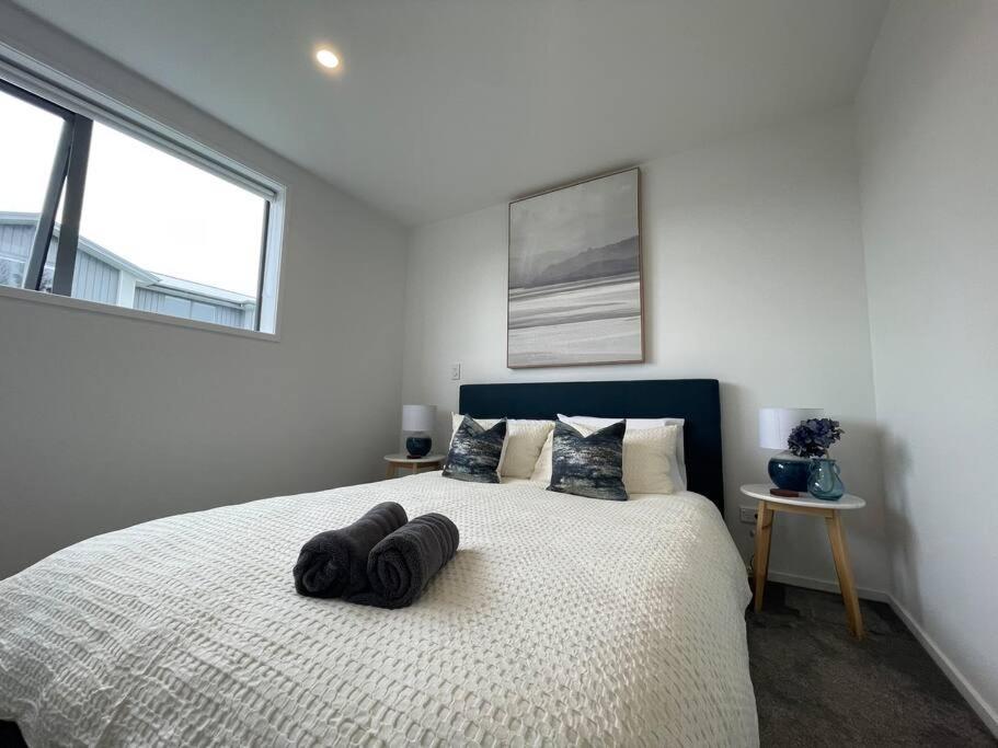 Parkside Retreat - 3 Beds -sleeps 6 Near Westfield *